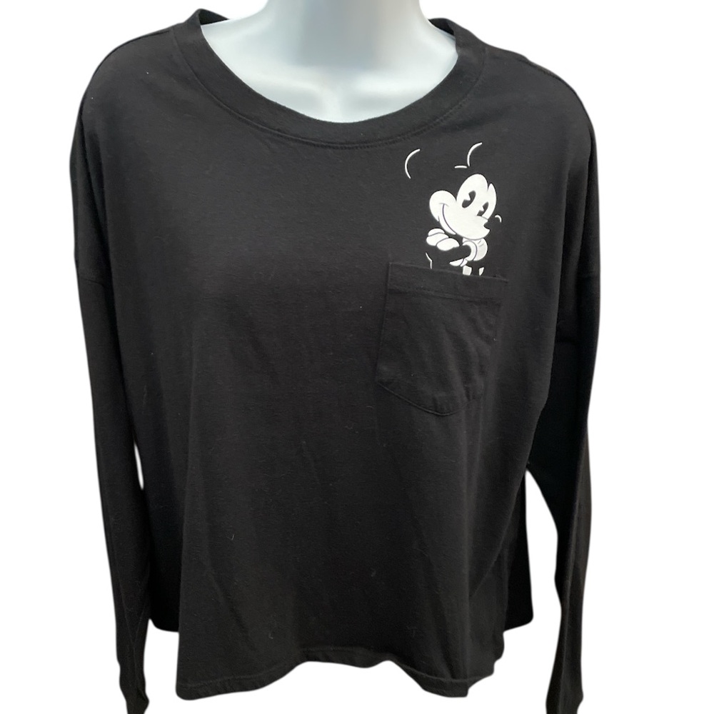 Disney womenโs long sleeve black shirt with Mickey Mouse design size large